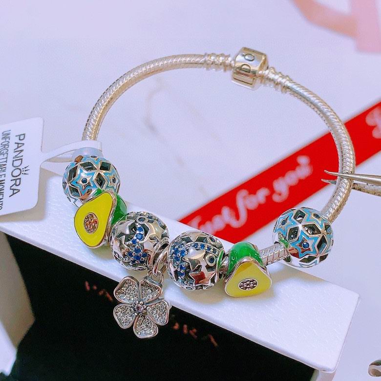 Pandora bracelet 16-21 01yxx64